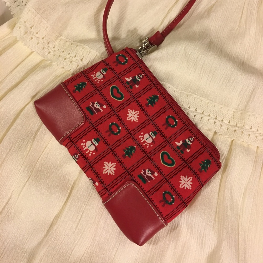 Liz Claiborne clutch